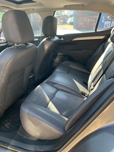 Imagen 19 de 20 de Citroën C4 Lounge 2016 1.6 Hdi 115 Feel Pack