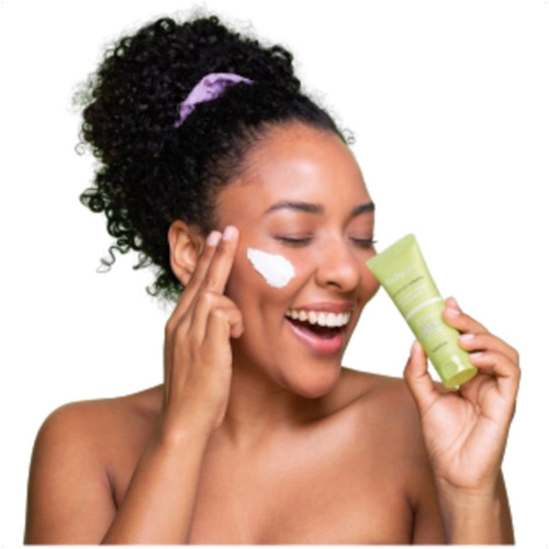 Imagem 5 de 10 de Kit Skincare Bruma Máscara Sérum Tônico Urbana