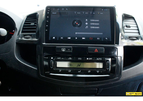 Imagen 24 de 25 de Toyota Hilux Vigo Srv