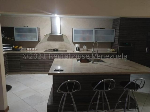 Imagen 4 de 14 de Townhouse En Venta En Guarenas Nueva Casarapa 21-24860 Tlf 04129915337