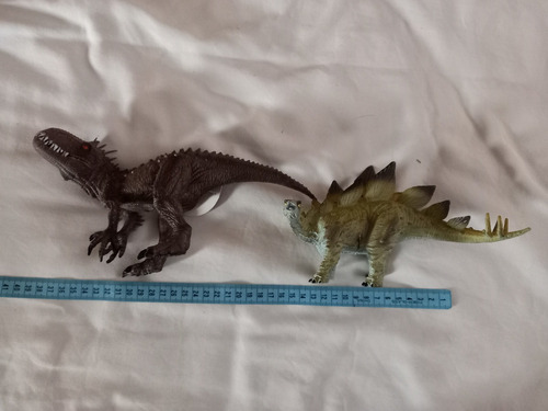 Set Dinosaurio 2 Modelos De Figuras 22cm Aprox Nuevo 