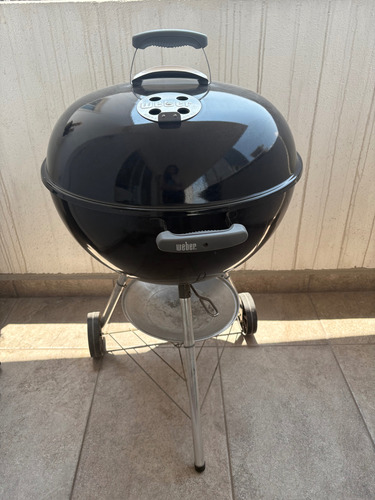 Asador Weber 22 Kettle Grill Negro