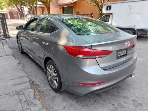 Hyundai Elantra 2.0 Limited Tech Navi At