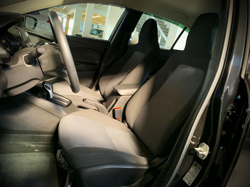Chevrolet Onix 10tat Hb