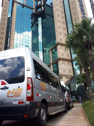 Locação De Vans E Carros Executivos Com Motorista