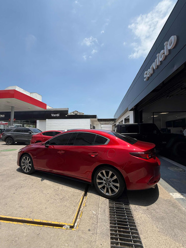 Mazda 3 2.0 Grand Touring Híbrido automatlco
