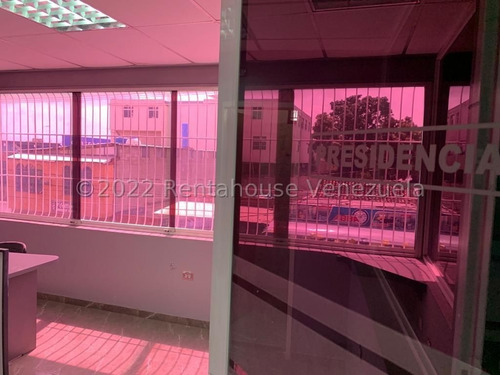 Imagen 9 de 30 de #@edificio En Venta Zona Oste Barquisimeto Con Oficinas Y Apartamentos Fgr 23-4060#@