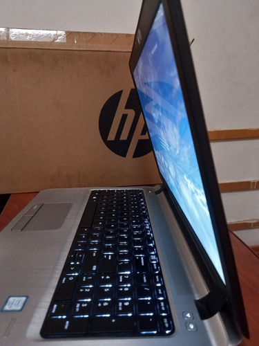 Laptop Hp I5 6ta Generación De 8ram Con 750gb Disco 