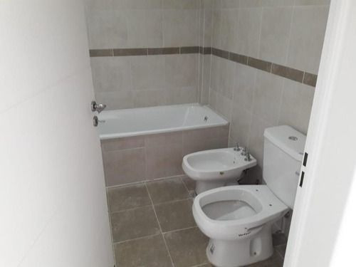 Departamentos De 1,2 Y 3 Ambientes A Estrenar. Araujo Al 400