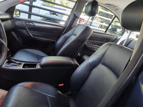 Mercedes-Benz Clase C 3.2 C320 Avantgarde At