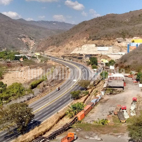 Imagen 3 de 4 de En Venta Terreno En Guarenas. Caracas 10.000m2 Ref 181