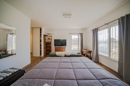 Venta Casa 4 Ambientes En Parque Sakura - Permuta