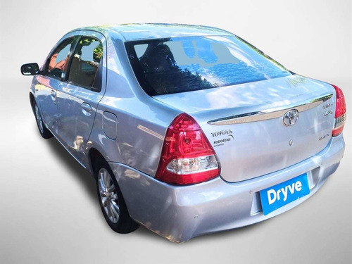 Imagem 4 de 14 de Toyota Etios Xls 1.5 16v Flex