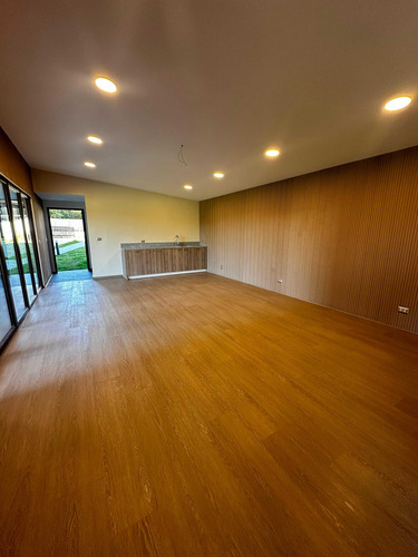 Arriendo Nuevo Y Amplio Depto 3d-3b-estar (91762)