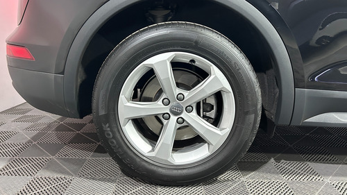 Audi Q5 45 TFSI Quattro S Tronic 2.0 AT