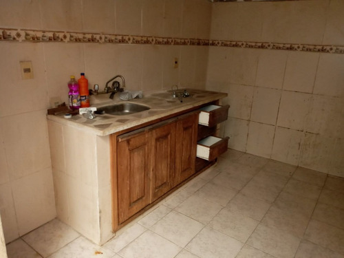 Imagen 7 de 15 de Venta Casa La Comercial (ref: Rgo-350)
