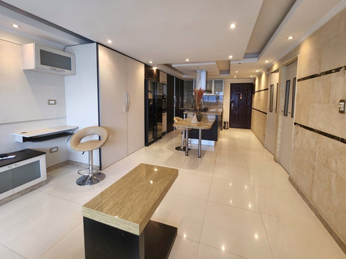 Hermoso Apartamento En Alquiler Villamar Cerro El Morro