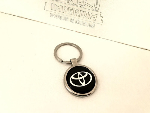Imagem 3 de 4 de Chaveiro Toyota Cromado - Temos Vw Toyota Gm Ferrari