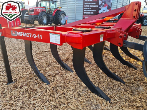 Imagen 3 de 11 de Subsuelo Multicultivador Agricola 9 Timones Massey Ferguson