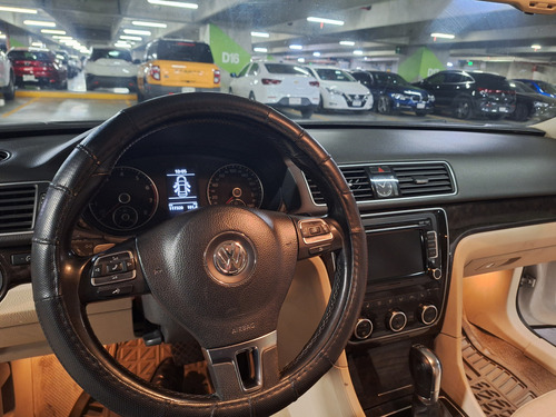 Volkswagen Passat 3.6 Vr6 At