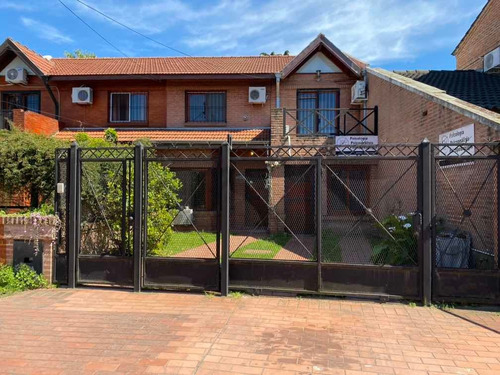 Imagen 8 de 10 de Venta- Re Tasado Y Bajo Precio, Casa De 4 Dormitorios !