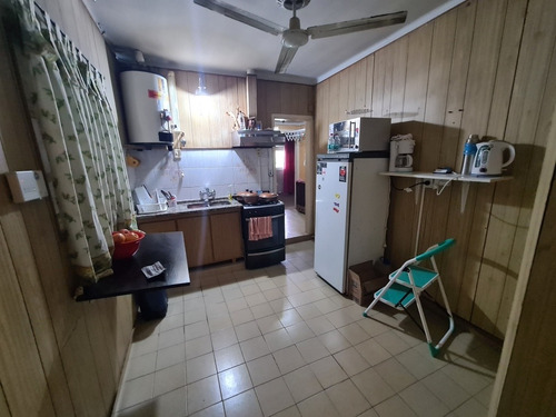 Casa En Venta En Santa Elena. Lujan (b) Sale De Contado !!