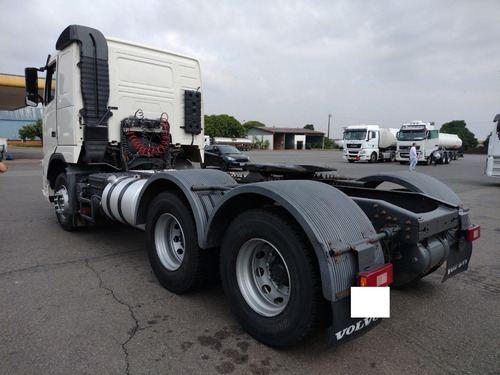 Imagem 21 de 22 de Volvo Fh 540 6x4 Bug Leve