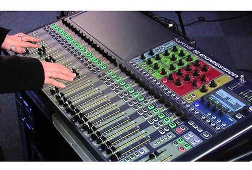 Mesa De Som Profissional Soundcraft Si Expression 3