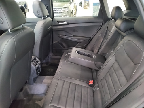 Imagen 15 de 15 de Volkswagen Taos Highline Sg