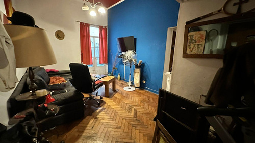 Avenida Diaz Velez 3500, Departamento Tipo Ph, 3 Ambientes Reciclado C/2 Patios Almagro