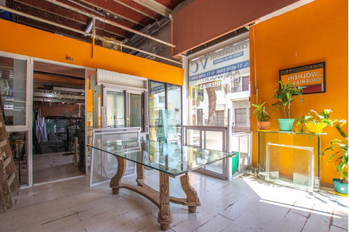 Imagen 3 de 18 de Venta Local Comercial C/ Vivienda En Balvanera
