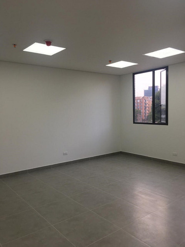 Imagen 8 de 24 de Bogota, Arriendo Oficina/consultorio