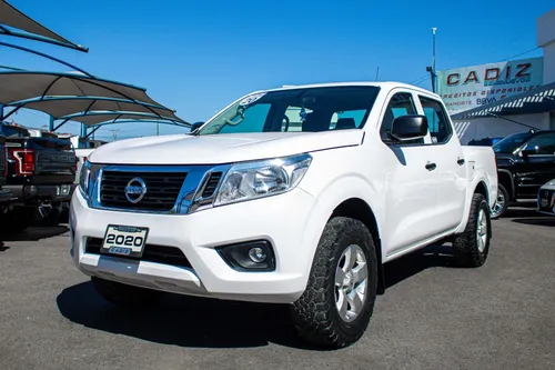 Nissan NP300 2.4 Doble Cabina Se Aa Pack Seg Mt