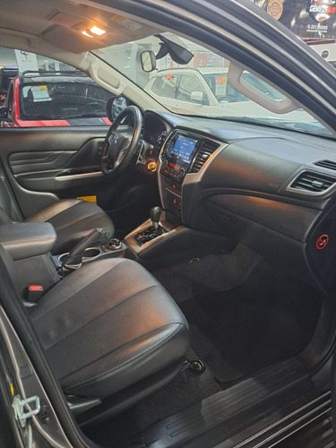 Mitsubishi L200 2.4 Triton Sport Hpe Cab. Dupla 4x4 Aut. 4p
