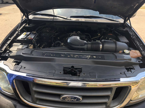 Imagen 6 de 9 de Ford F-150 Mexicana Xlt