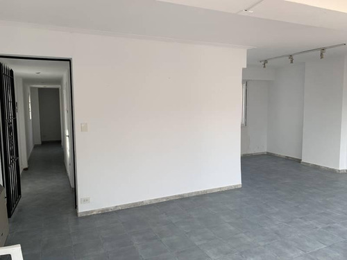 Imagen 6 de 24 de Venta Semipiso Al Frente 2 Dormitorios Terraza 20m Arenales 1200