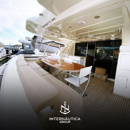 Lancha Ferretti 680 Fly 2014 Intermarine Azimut Schaefer