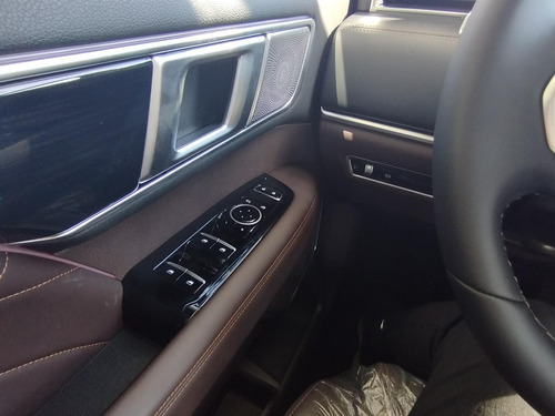 Foton V7 LUXURY AT 4x4 2.0