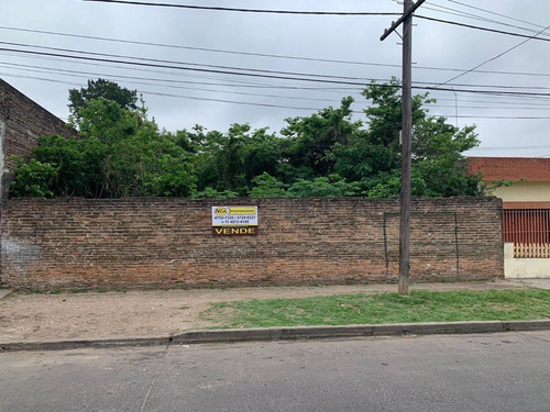 Imagen 6 de 16 de Terreno Baldio En Billinghurts Sobre Naon Esquina Conesa