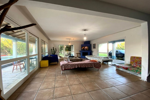 Imagem 8 de 30 de Casa À Venda Em Xangri-lá - Ca01479 - 69891076