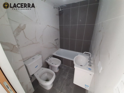 Imagen 7 de 8 de Hermoso Dpto 2 Amb A Estrenar! Cochera Y Baulera Opcional