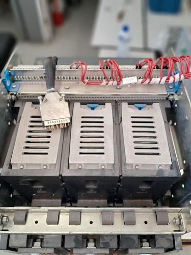 Controlador Un-rs2gc Un1-12s Allen-bradley (Usado)