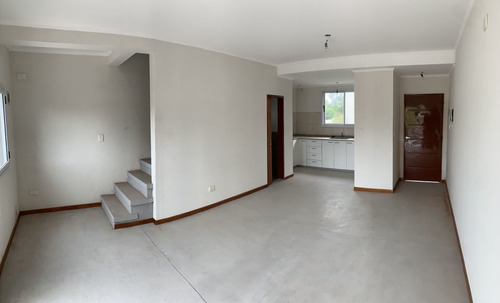Imagen 2 de 15 de Venta De Duplex A Estrenar, 3 Ambientes