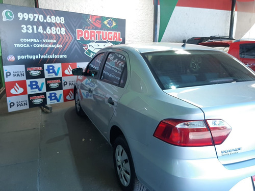 Imagem 4 de 14 de Volkswagen Voyage Trendline 1.6 Prata 2015