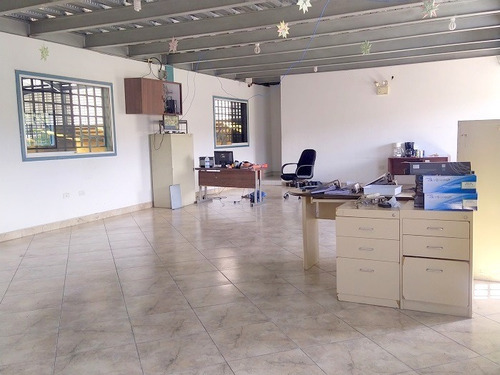 Imagen 7 de 12 de Vendo Galpón 2500 M2 Guarenas