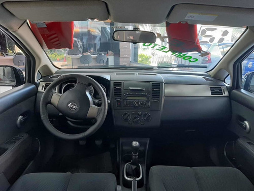 Imagem 3 de 8 de Nissan Tiida 2012 1.8 S Flex 5p