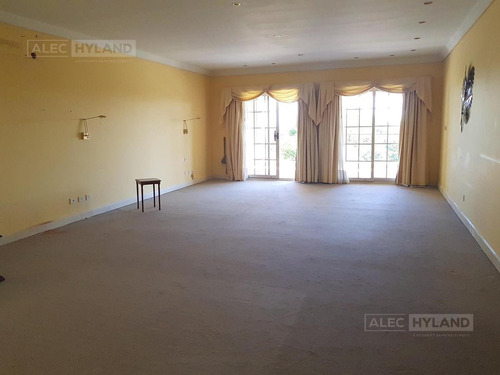 Imagen 21 de 27 de Casa En Venta 7 Ambientes - Acas.-libert./solis