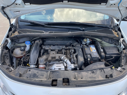 Peugeot 2008 1.6 Thp Sport
