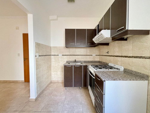 Imagen 15 de 24 de Venta Depto 2 Amb - V.luro C/patio- Bajas Expensas