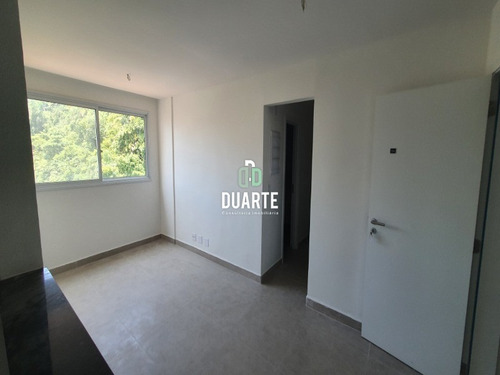 Imagem 3 de 9 de Apartamento - Ap03306 - 68924967